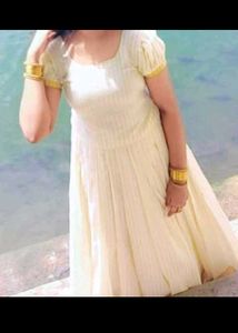 Kerala Pattupavada Set