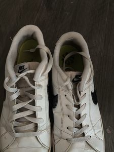 Nike Court Royale-2 (ORIGINAL)