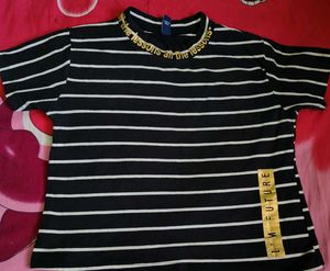 Striped Graphic Cropped Tee