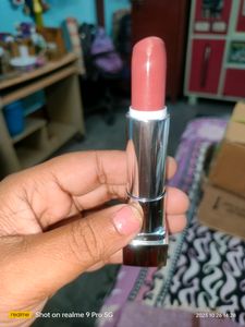 Maybiline Nude Nuiance Lipstick