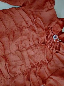 Chic Rust-Colored Tie Top