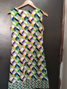 Geometric Print Sleeveless Dress