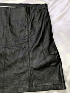 Faux leather mini A-line skirt in black