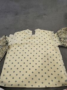 Frill Top