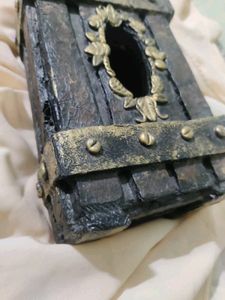 Vintage Theme Tissue Box