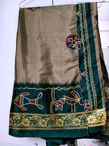 Beautiful Grey And Green Silk Saree