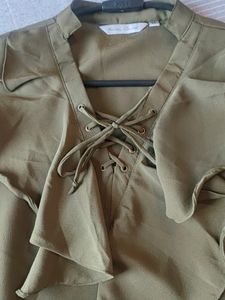 Women&#39;s Olive Frill Neck Formal Party Top