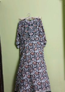 New/Unused A Line Kurti With Dupatta Pant