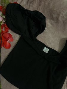 Chic Black Crop Top