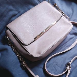👜 Crossbody Bag Peach Colour