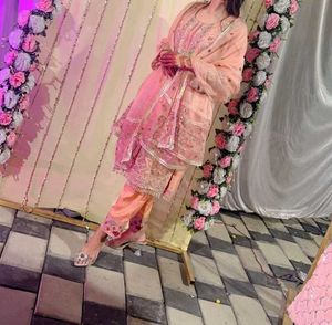 Pakistani Suits Set