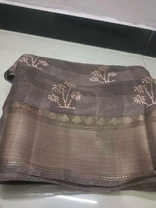 Brown Linen Saree with Palm Tree Print