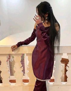 Elegant Vine Colour Kurta Set