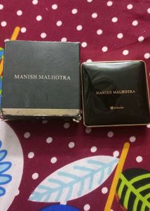 Manish Malhotra MyGlamm Compact