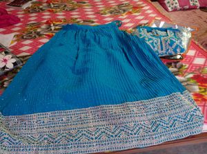 Blue Embroidered Kurta Set(padded)