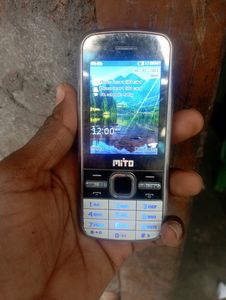 Mito keypad Phone