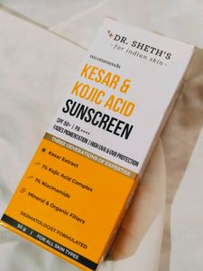 Dr Sheth's Kesar And Kojic Acid Sunscreen