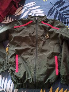 Jordan Jacket - Stylish & Lightweight