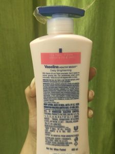 Vaseline Daily Brightening Body Lotion