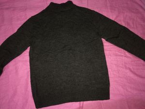 Unisex Woolen Sweater