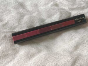 5 In 1 Lip Colour