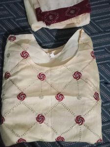 Embroidered Kurta Set
