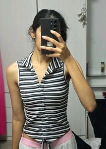 Striped Sleeveless Zudio Crop Top