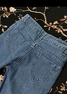 Perfect Slim Blue Jeans!!