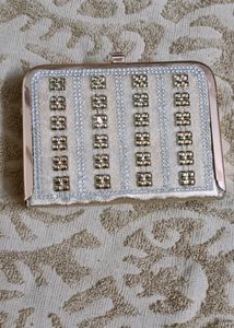 Dual Tone Clutch