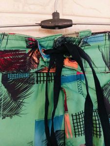 Palm Tree &amp; Geometric Print Shorts