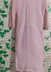 Elegant Pink Embroidered Kurta Set