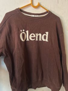 Sweatshirt