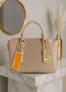 Micheal Kors Slingbags