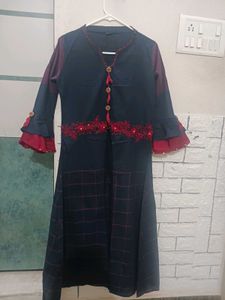 Stylish Blue and Red Pant Suit