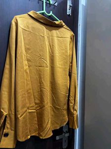 brand Elegant Mustard Top never used