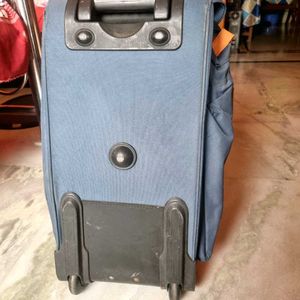 VIP Durable Blue Duffel cum Trolley Bag