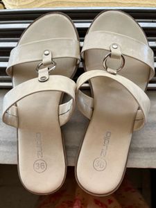 Zudio Flats & Sandals