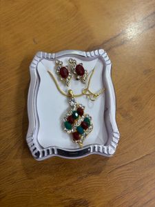 Pendant Set