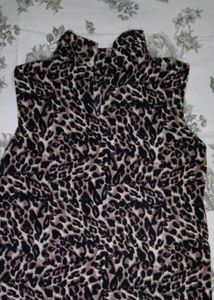 Sleeveless Top