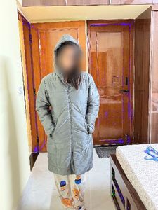 Hooded Puffer Coat - Stylish & Warm