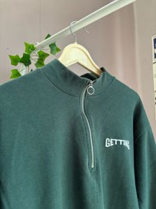 Green Sweatshirt