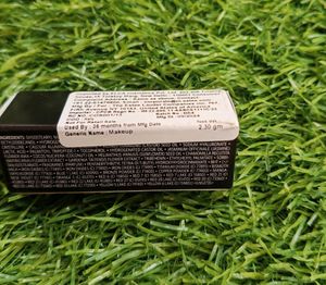 Bobby Brown Luxe Lipstick