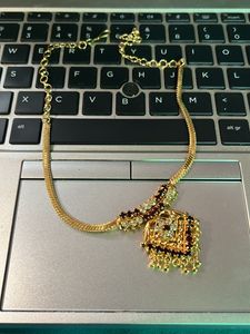 Gold Attigai