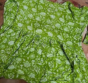 🔸️Combo Of 3 Short Kurti ( Cotton )