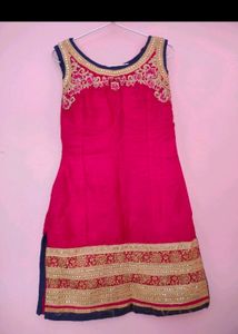 Pink Colour Sleevless Patiala Suit