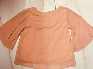 Elegant Peach Top