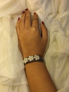 &#34;Combo Delight : Earrings, Bracelet &amp; Keychain!&#34;