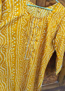 Mustard Kurti
