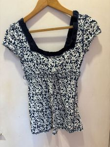 Abercrombie Beautiful Top