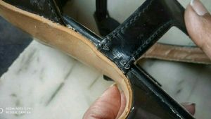 Women black sandal